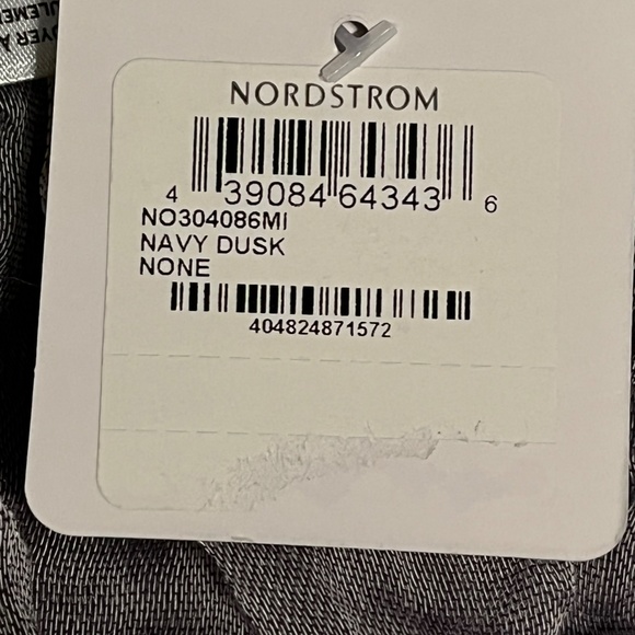 NWT - Nordstrom - Navy Dusk Scarf Modal & Silk Stripe Scarf - Picture 7 of 7